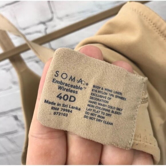 Soma Bra Womens 40D T-Shirt Embraceable Wireless Adjustable Strap Beige 072103 - Picture 8 of 9